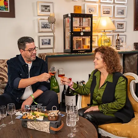 Opus One Luxury & Wine Φάρο